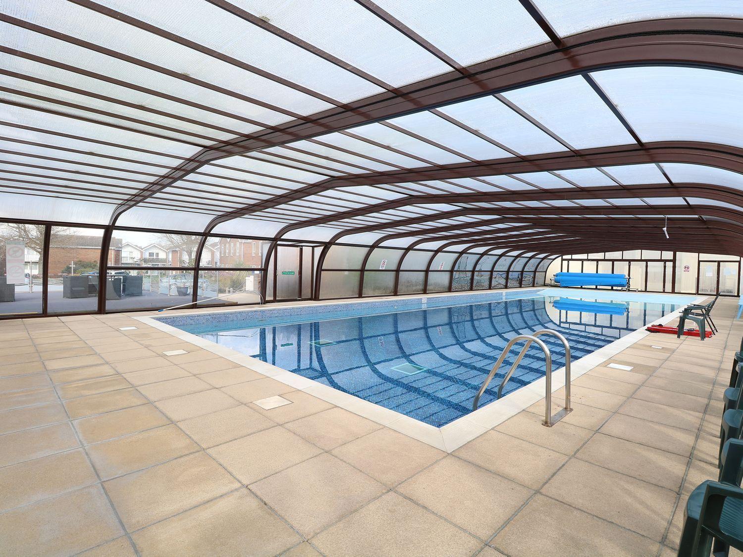 19 Waterside Park